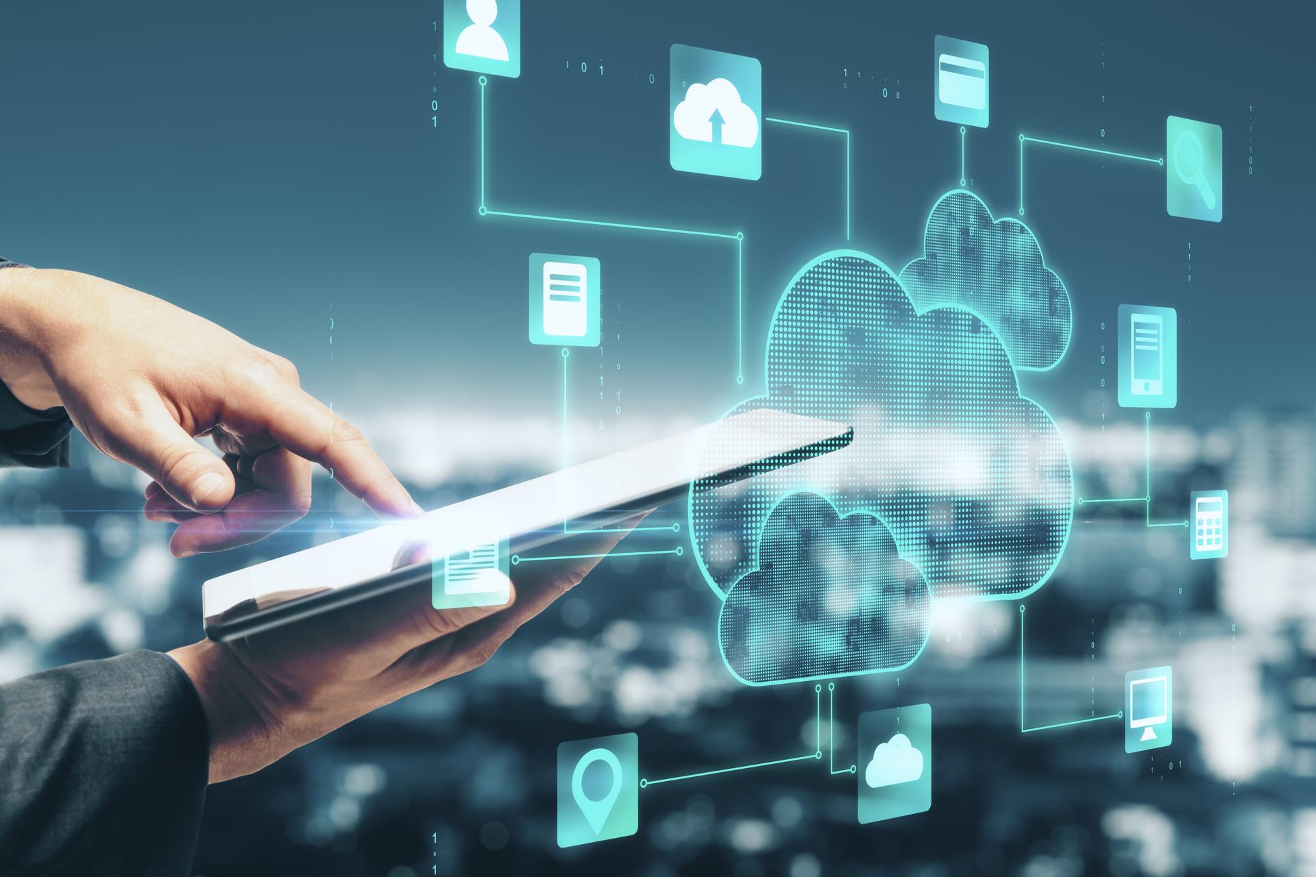 Multi-Cloud vs. Single-Cloud: Choosing the Right Hosting Strategy for Growing Enterprises
